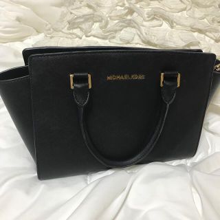 マイケルコース(Michael Kors)のマイケルコース　ハンドバッグ(ハンドバッグ)