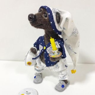 sold!羊毛フェルト 人形 クマちゃん ハンドメイドの通販 by Marina's ...