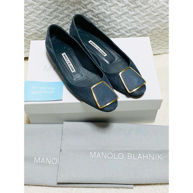 MANOLO BLAHNIK フラットパンプス