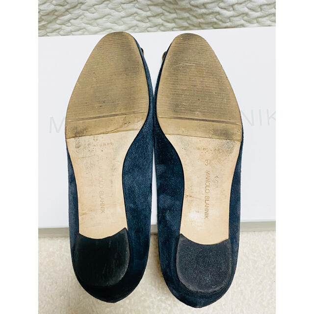 MANOLO BLAHNIK(マノロブラニク)のMANOLO BLAHNIK フラットパンプス レディースの靴/シューズ(バレエシューズ)の商品写真