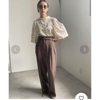 アメリヴィンテージ(Ameri VINTAGE)のHIGH WAIST TAPERED PANTS(カジュアルパンツ)