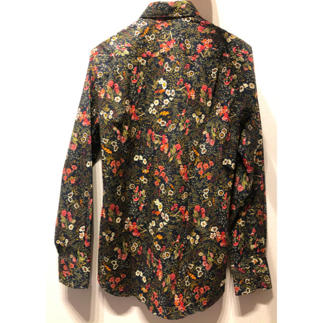 ZARA(ザラ)のZARA ザラ　メンズシャツ　柄シャツ　長袖シャツ　シャツ　花柄　花柄シャツ メンズのトップス(シャツ)の商品写真