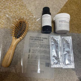 マークスアンドウェブ(MARKS&WEB)のマークアンドウェブ　ヘアブラシ&ヘアパック&ボディソープ(ヘアブラシ/クシ)