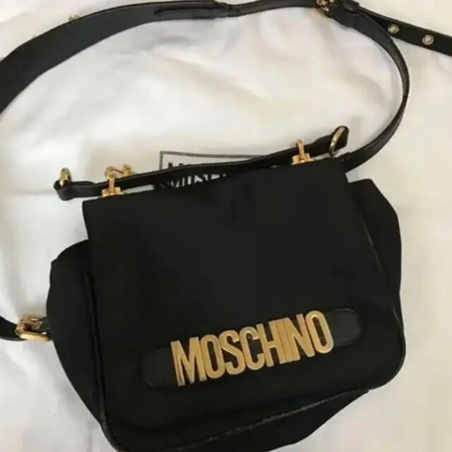 MOSCHINO(モスキーノ)のモスキーノ　ショルダーバッグ レディースのバッグ(ショルダーバッグ)の商品写真