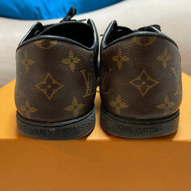 LOUIS VUITTON(ルイヴィトン)のヴィトン　革靴　早い者勝ち！ レディースの靴/シューズ(ローファー/革靴)の商品写真