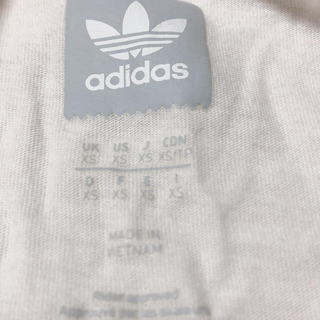 adidas(アディダス)のadidas Tシャツ レディースのトップス(Tシャツ(半袖/袖なし))の商品写真