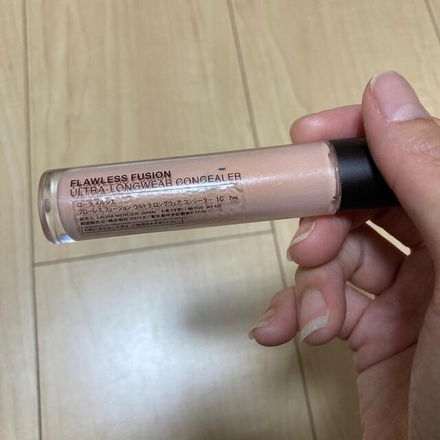 laura mercier(ローラメルシエ)のローラメルシエ　フローレスフュージョンウルトラロングウェア　コンシーラー　1C コスメ/美容のベースメイク/化粧品(コンシーラー)の商品写真