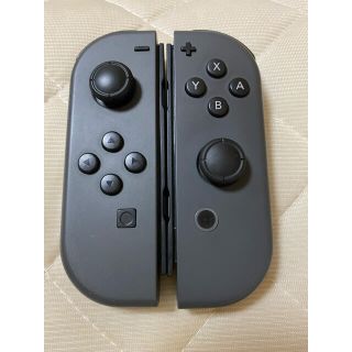 ニンテンドースイッチ(Nintendo Switch)のジョイコン　ジャンク品(家庭用ゲーム機本体)