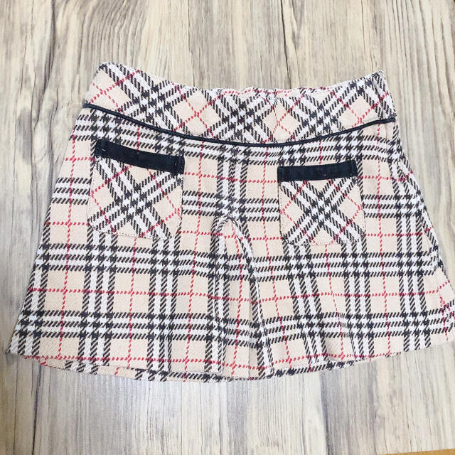 BURBERRY(バーバリー)のバーバリー スカート キッズ/ベビー/マタニティのキッズ服女の子用(90cm~)(スカート)の商品写真