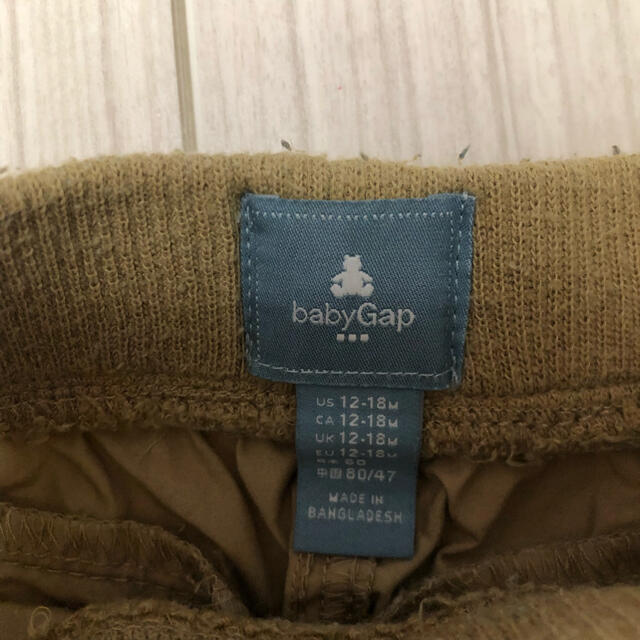 babyGAP(ベビーギャップ)のベビーギャップ　ハーフパンツ　80 キッズ/ベビー/マタニティのベビー服(~85cm)(パンツ)の商品写真