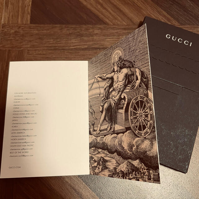 Gucci(グッチ)の新品未開封🌟GUCCI・コレクションブック2019-2020 エンタメ/ホビーの雑誌(ファッション)の商品写真