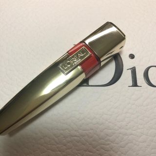 ロレアルパリ(L'Oreal Paris)のロレアルパリ　シャインカレス　202 サンドラ(口紅)