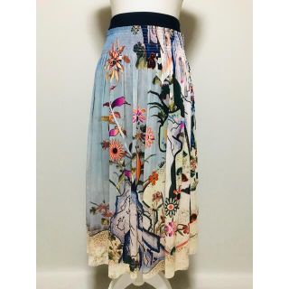 ヴィヴィアンタム(VIVIENNE TAM)の完売‼️  ヴィヴィアンタム　スカート(ロングスカート)