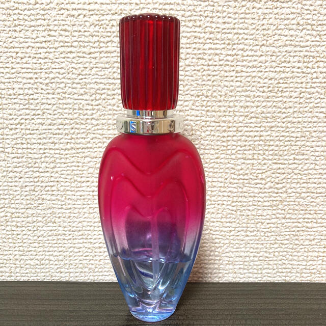 エスカーダ イビザヒッピー 30ml- エスカーダ イビザヒッピー 30ml-