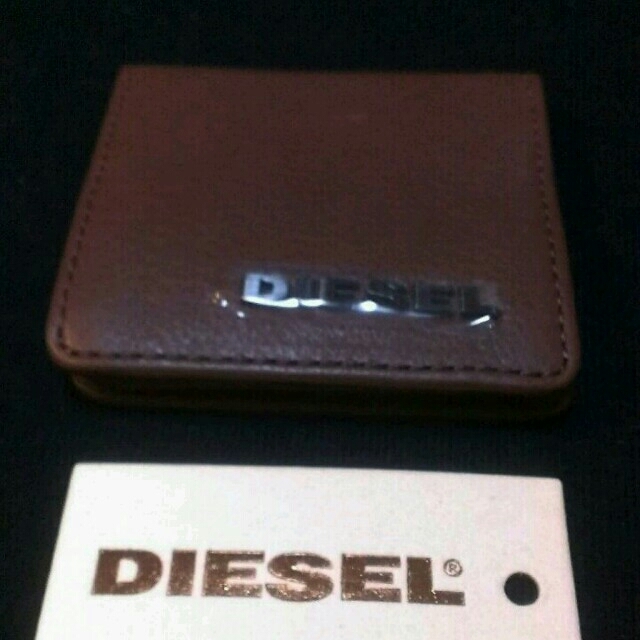 DIESEL(ディーゼル)の定価7300円  DISEL コインケー メンズのファッション小物(コインケース/小銭入れ)の商品写真