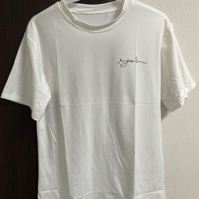 バックプリントTシャツ　レディース　オーバーサイズ　モノクロ　韓国　半袖 レディースのトップス(Tシャツ(半袖/袖なし))の商品写真