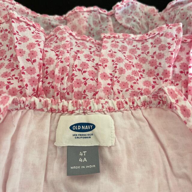 Old Navy(オールドネイビー)の女の子 トップス ピンク ４T 100 110 キッズ/ベビー/マタニティのキッズ服女の子用(90cm~)(Tシャツ/カットソー)の商品写真