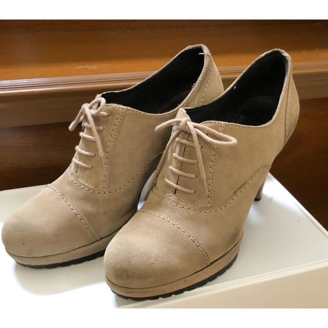 【ショートブーツ】スエードベージュ色 レディースの靴/シューズ(ブーツ)の商品写真