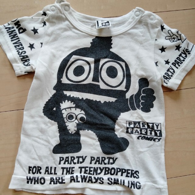 PARTYPARTY(パーティーパーティー)のキッズ☆PARTY　PARTY　半袖　Tシャツ キッズ/ベビー/マタニティのキッズ服男の子用(90cm~)(Tシャツ/カットソー)の商品写真