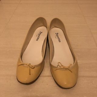 repetto レペット ★ エナメルパンプス 39 1/2 クリーム(ハイヒール/パンプス)