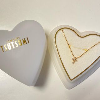 ジュエリーツツミ(JEWELRY TSUTSUMI)のツツミ　ダイヤモンドクロスネックレス　K18(ネックレス)