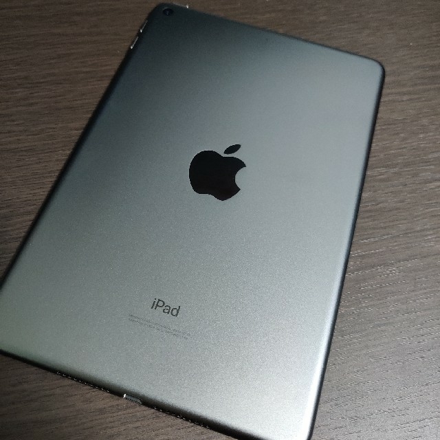 Apple(アップル)のApple iPad mini 第5世代(現行モデル) WiFi 64GB スマホ/家電/カメラのPC/タブレット(タブレット)の商品写真