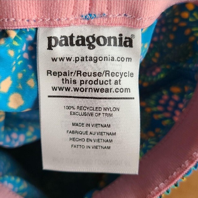 patagonia(パタゴニア)の新品　patagonia　バギーズショーツ　水着　6-12M キッズ/ベビー/マタニティのベビー服(~85cm)(水着)の商品写真