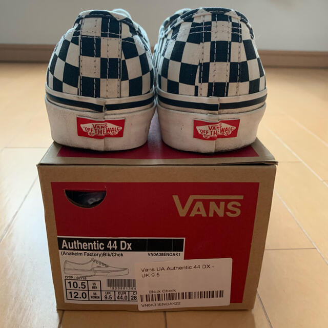 VANS(ヴァンズ)の[28.5cm] 海外VANS  バンズオーセンティック　チェッカー メンズの靴/シューズ(スニーカー)の商品写真