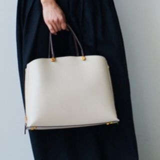 ロペ(ROPE’)のロペ EPOR Ybag Medium (サイドジップトートバッグ)(トートバッグ)