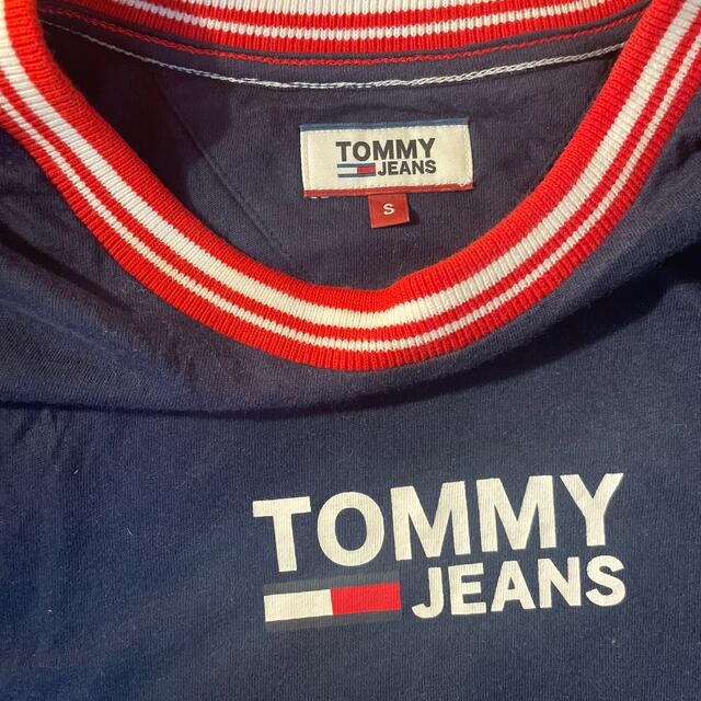 TOMMY HILFIGER(トミーヒルフィガー)のTシャツ レディースのトップス(Tシャツ(半袖/袖なし))の商品写真