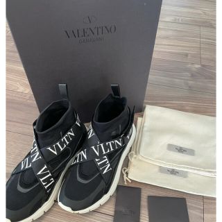 VALENTINO VLTNロゴ　ハイカットスニーカー