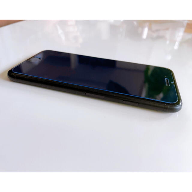 iPhone7 32GB ブラック 本体 5