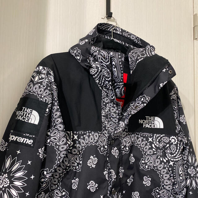Supreme(シュプリーム)のSupreme North Face Bandana ノースフェイス　バンダナ メンズのジャケット/アウター(マウンテンパーカー)の商品写真