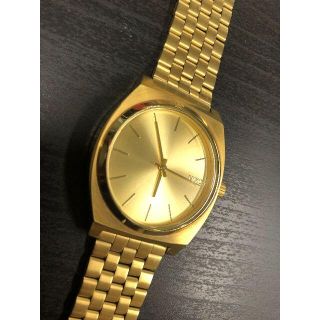 ニクソン(NIXON)のニクソン　NIXON　腕時計　ゴールド　金(腕時計(アナログ))