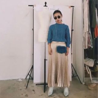 アメリヴィンテージ(Ameri VINTAGE)の光沢が綺麗✨‼️❤️AMERI❤️SHINING PLEATS SKIRT(ロングスカート)