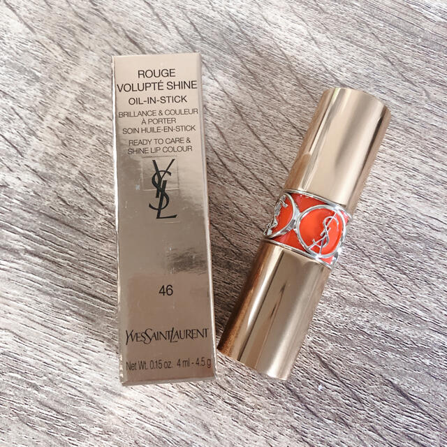 Yves Saint Laurent Beaute(イヴサンローランボーテ)のまかろんさん専用　イヴ・サンローラン　リップ　46  コスメ/美容のベースメイク/化粧品(口紅)の商品写真