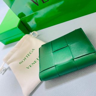 ボッテガ(Bottega Veneta) 革 財布(レディース)（グリーン・カーキ