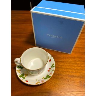 ウェッジウッド(WEDGWOOD)のウェッジウッド　ワイルドストロベリー　カップ＆ソーサー(グラス/カップ)