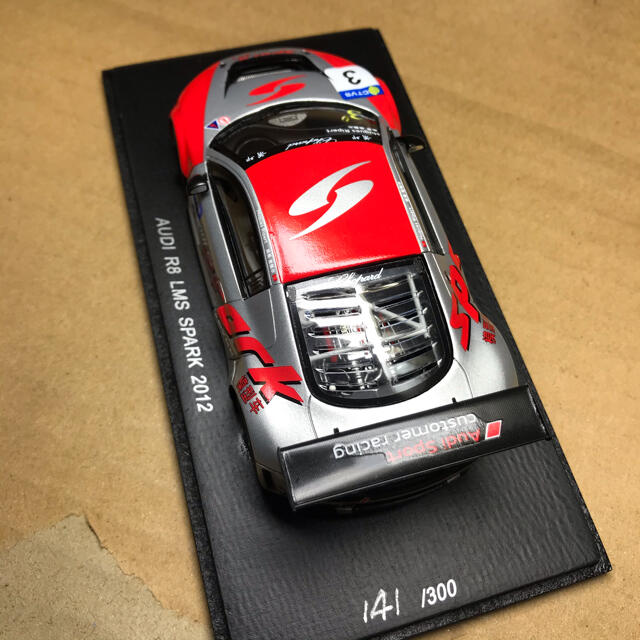 スパーク　1/43 アウディ　R8 LMS SPARK 2012 ミニカー