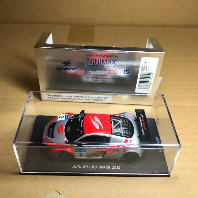 スパーク　1/43 アウディ　R8 LMS SPARK 2012 ミニカー