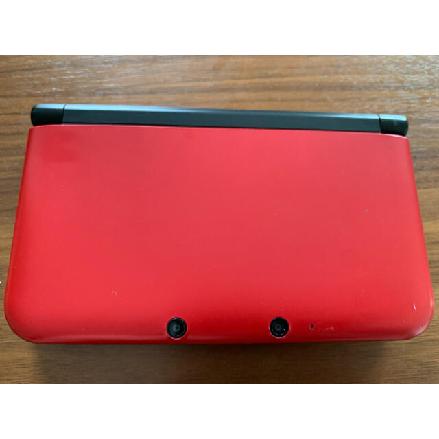 ニンテンドー3DS(ニンテンドー3DS)のニンテンドー 3DS LL レッド×ブラック エンタメ/ホビーのゲームソフト/ゲーム機本体(携帯用ゲーム機本体)の商品写真