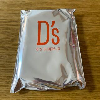 Dr.sホワイトセラミド　新品未開封サプリメントケース(ボトル・ケース・携帯小物)