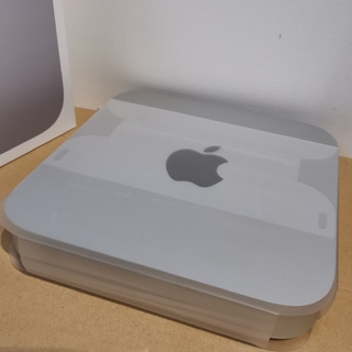 アップル(Apple)のMac Mini M1モデル 2020年(デスクトップ型PC)