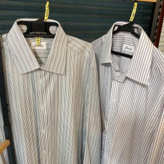 ブルネロクチネリ(BRUNELLO CUCINELLI)のBrioni ドレスシャツ メンズ　クリーニング済み　2枚セット　ワイシャツ(シャツ)