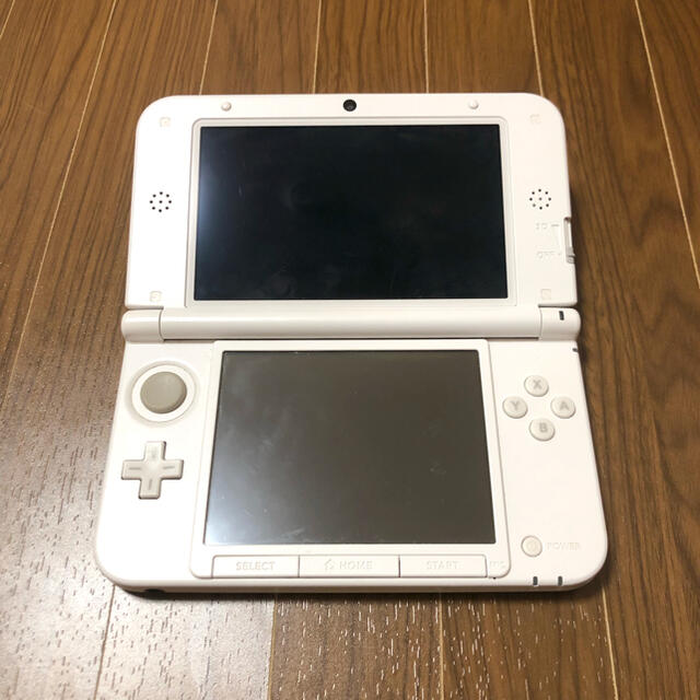 ニンテンドー3DS(ニンテンドー3DS)の3DS  エンタメ/ホビーのゲームソフト/ゲーム機本体(携帯用ゲーム機本体)の商品写真