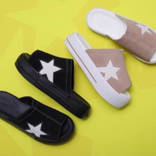 コンバース(CONVERSE)のあっきぃ様専用　CONVERSE コンバース☆サンダル ベージュ(サンダル)