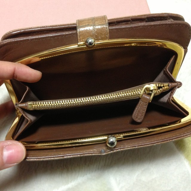 miumiu(ミュウミュウ)のmiumiu♡ガマ口財布 レディースのファッション小物(財布)の商品写真