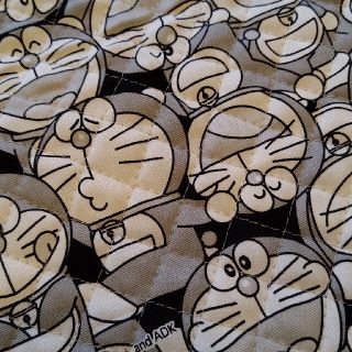 ⚠️ぐるぐる様専用/ドラえもん/モノトーンキルティング布/約108