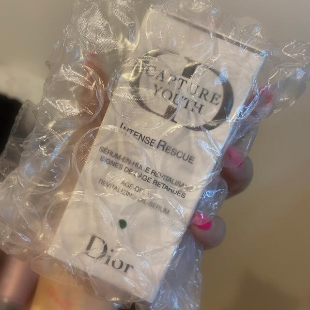 Dior(ディオール)のDior カプチュール ユース インテンスRオイル 30mL コスメ/美容のスキンケア/基礎化粧品(フェイスオイル/バーム)の商品写真