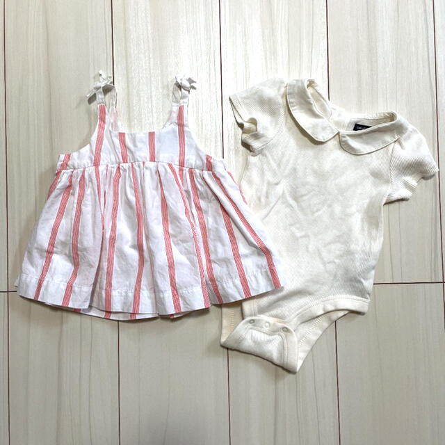 babyGAP(ベビーギャップ)のベビーギャップ　70㎝　ワンピース　襟付きロンパース　セット キッズ/ベビー/マタニティのベビー服(~85cm)(ワンピース)の商品写真